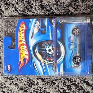 Hot Wheels 2006 Chrome Burnerz #069 New